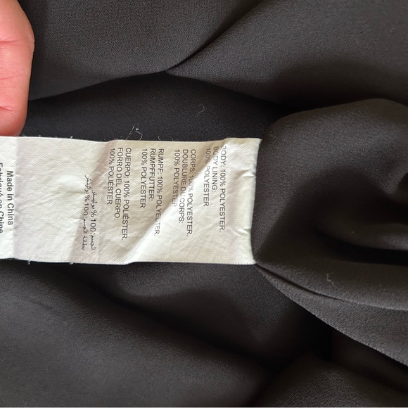 Stork&Babe (from Thyme Maternity) flower print sleeveless maternity dress. - Picture 5 of 5